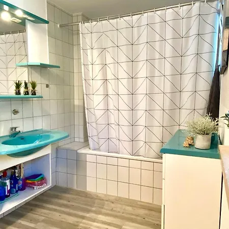 Fuer 2 Bis 11 Personen - Monteure - Gruppen Mit Parkplatz Appartement *